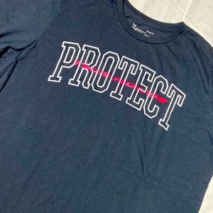 Under Armour Loose Fit T. PROTECT THIS HOUSE Graphics. Large.